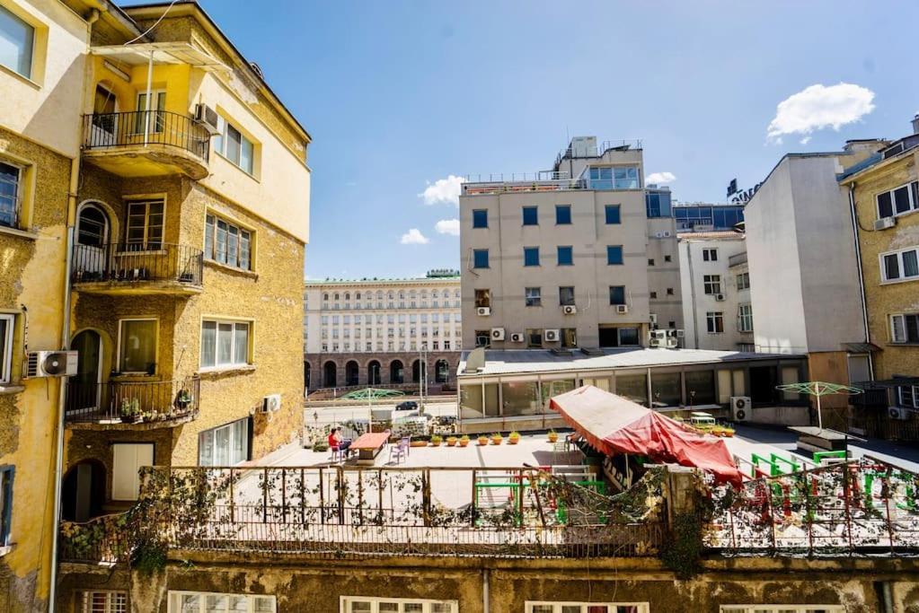 Cozy 2-Bedroom Flat In The Very Center Of Sofia Exterior photo